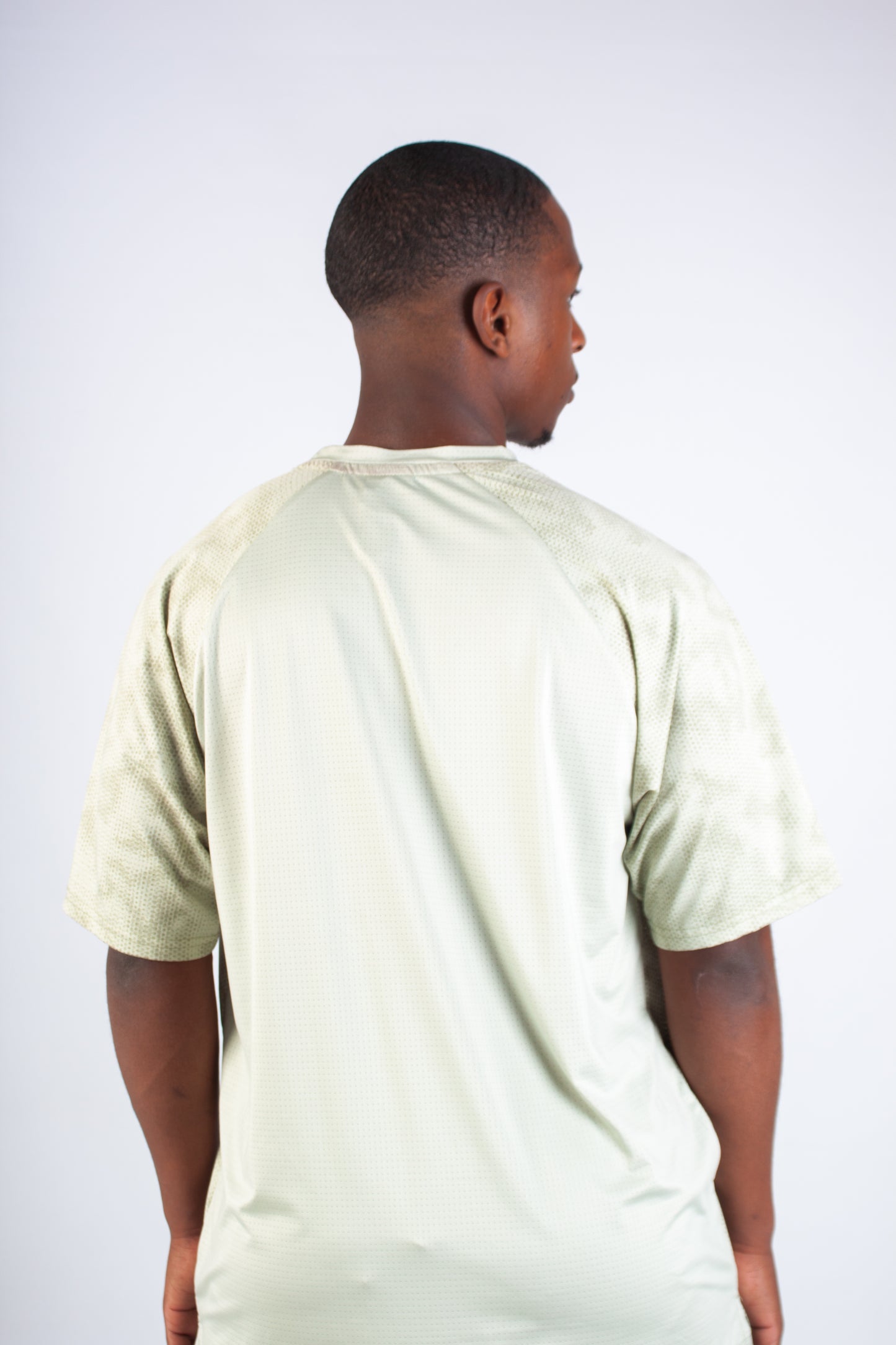 SAGE ENDLESS DOTTED ACTIVE T-SHIRT