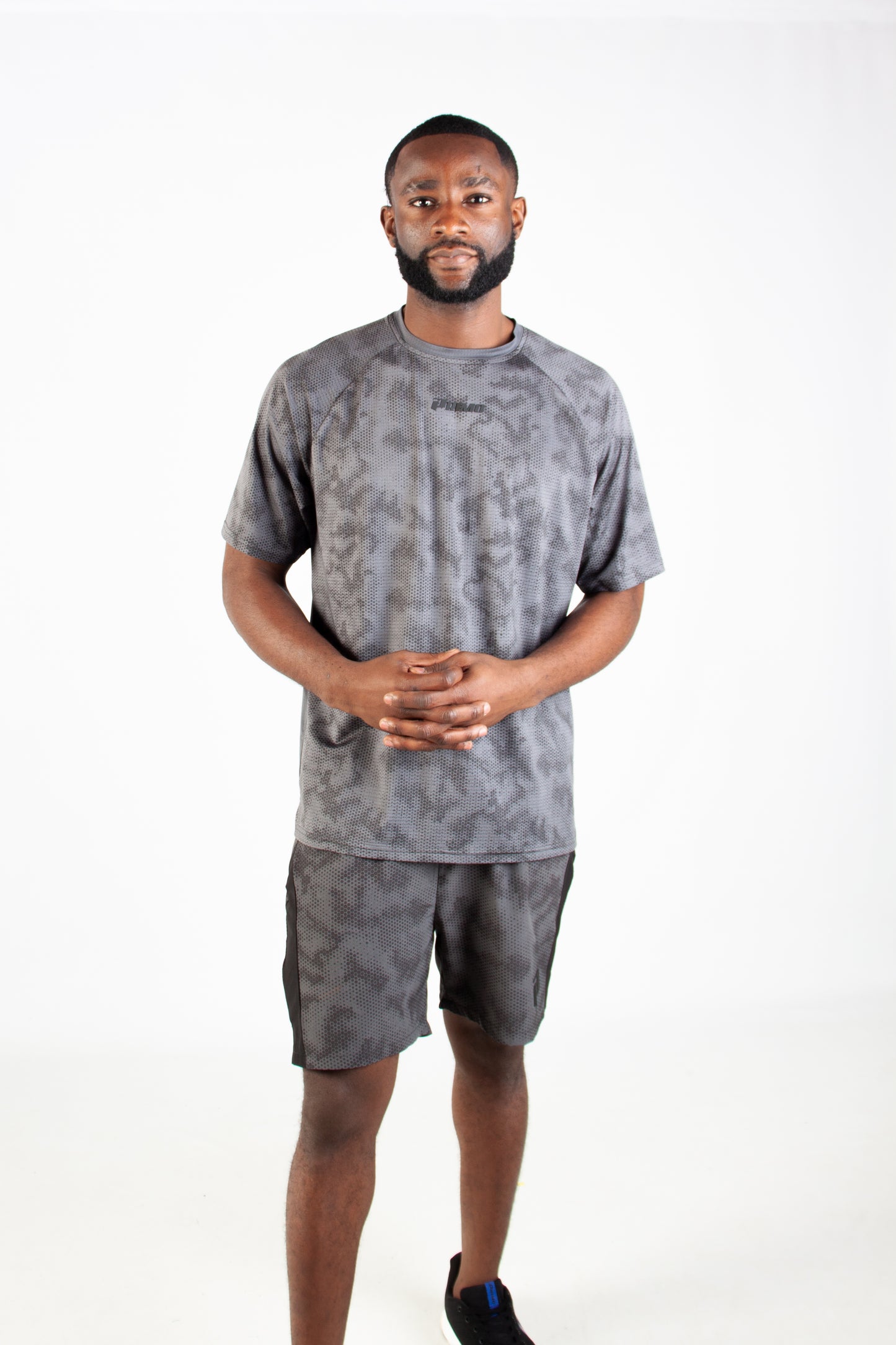 GREY ENDLESS DOTTED ACTIVE T-SHIRT