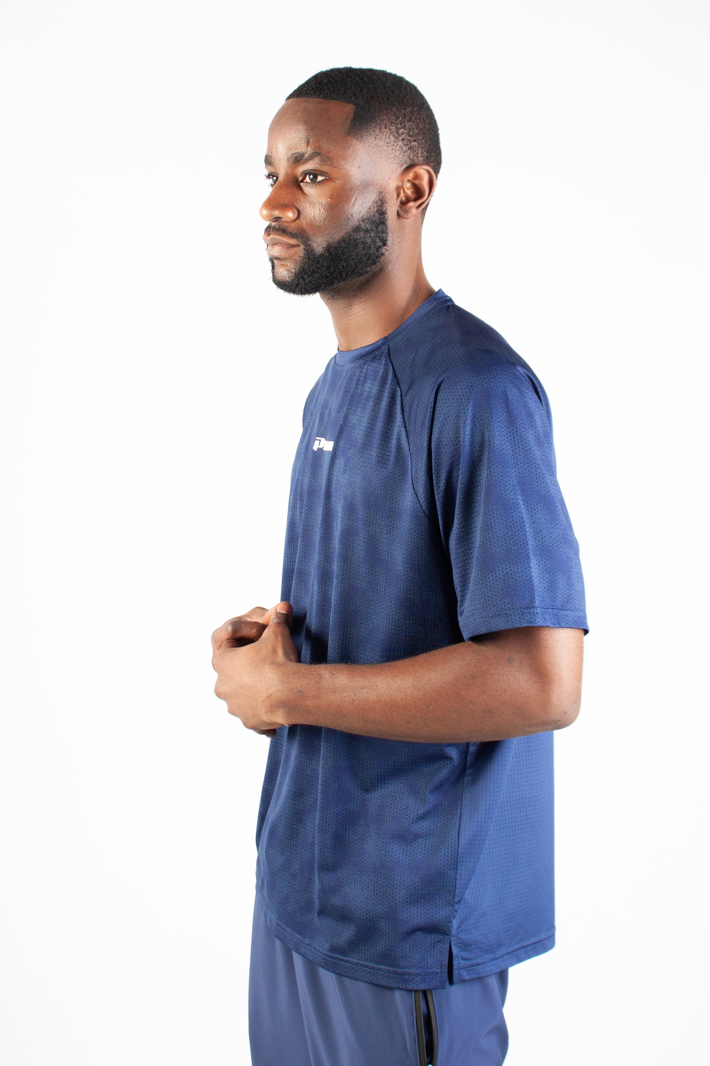 NAVY ENDLESS DOTTED ACTIVE T-SHIRT