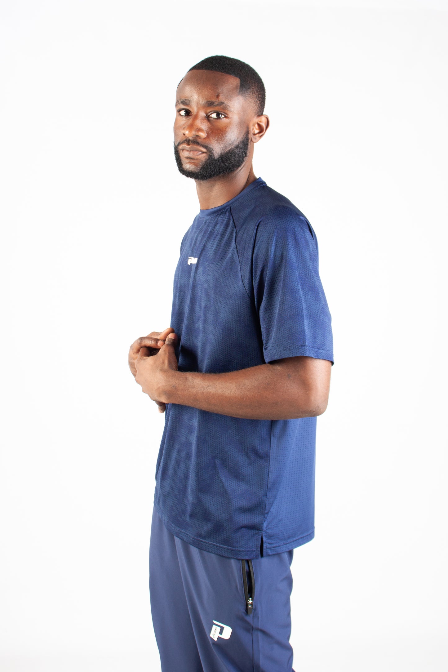 NAVY ENDLESS DOTTED ACTIVE T-SHIRT