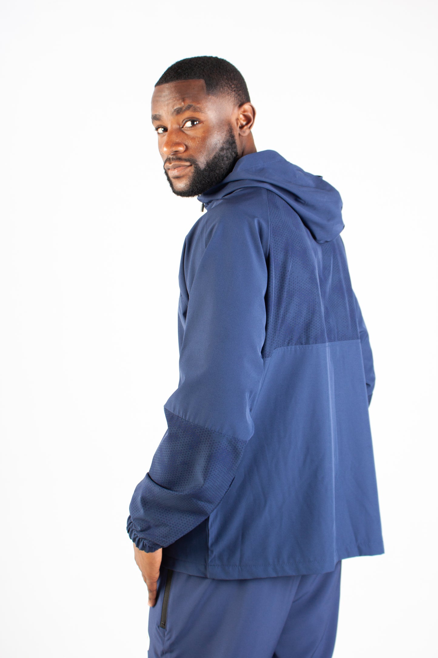NAVY ENDLESS DOTTED WINDBREAKER
