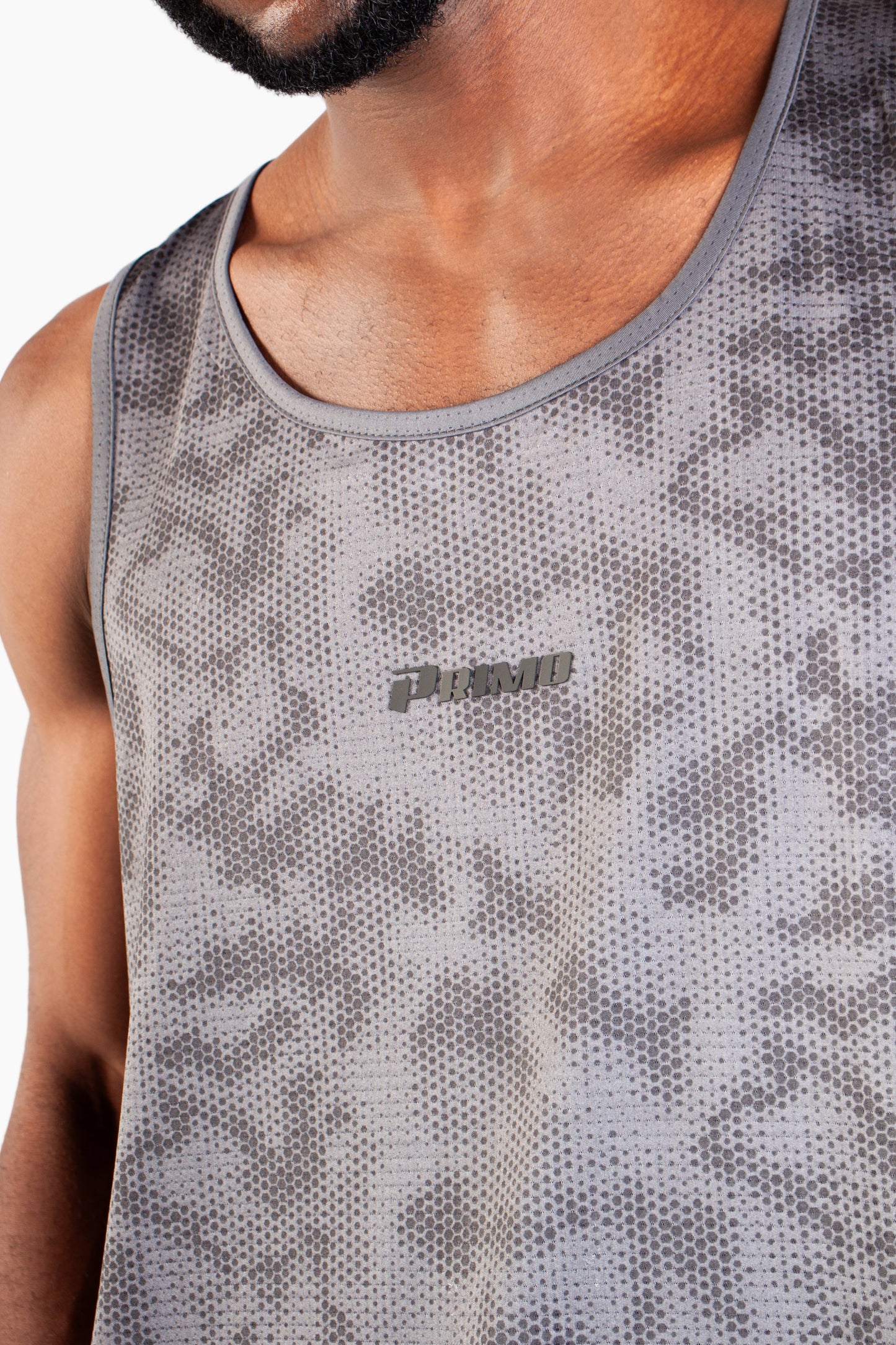 MENS ENDLESS DOTTED VEST CHARCOAL