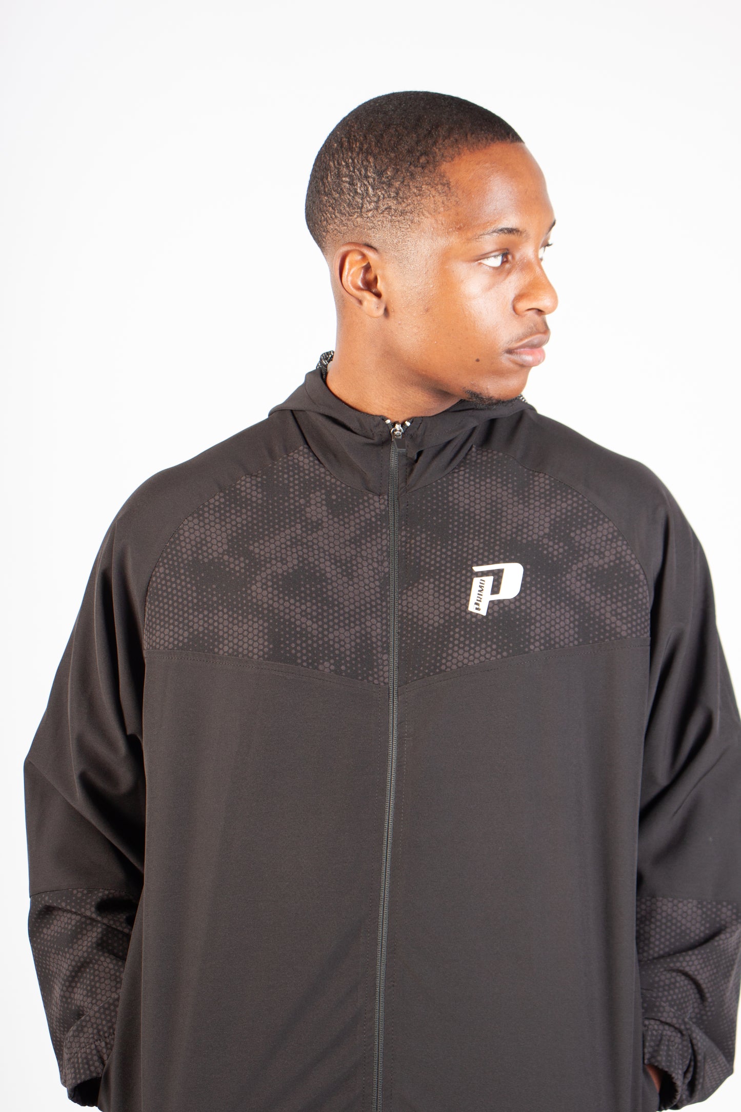 BLACK ENDLESS DOTTED WINDBREAKER