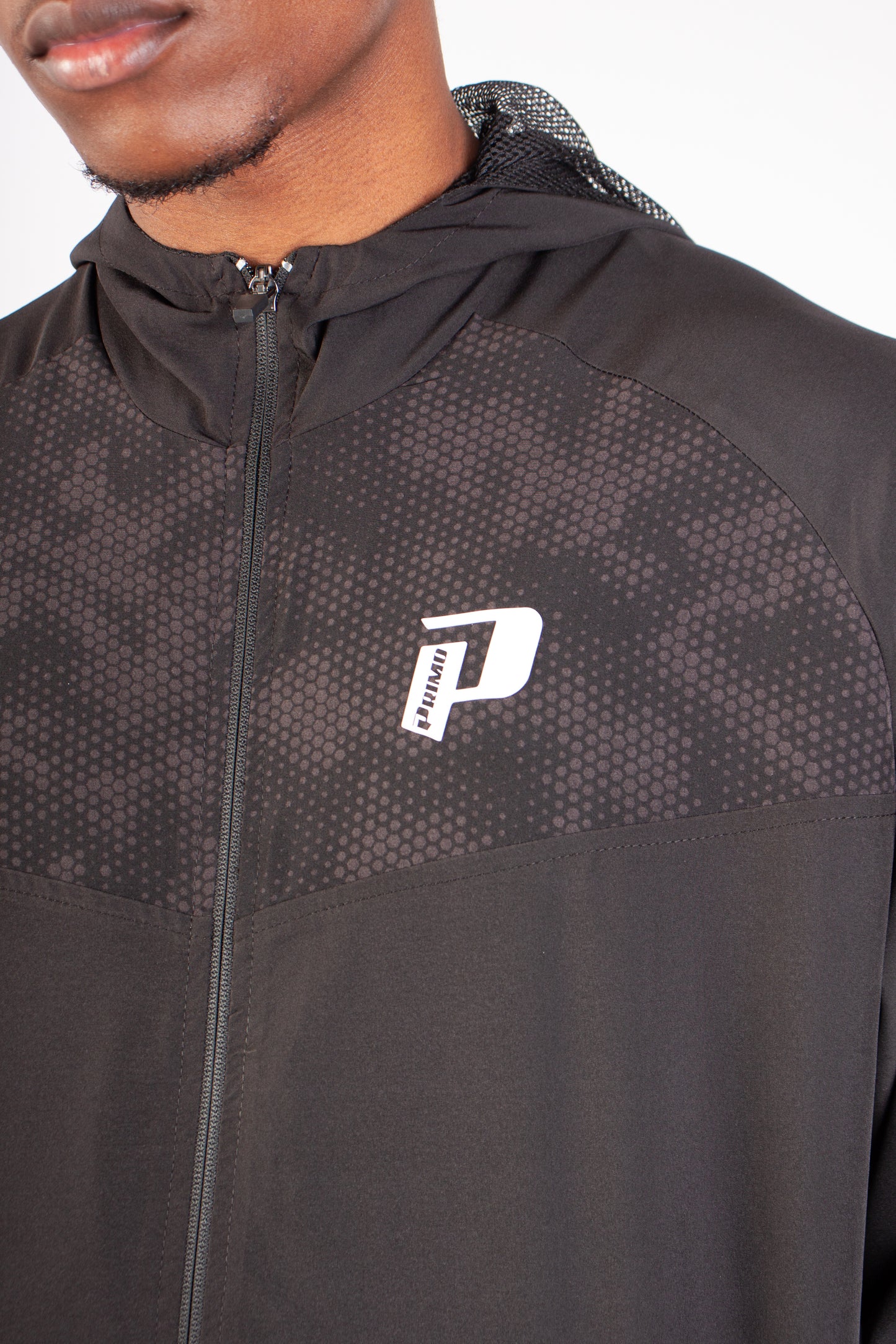 BLACK ENDLESS DOTTED WINDBREAKER