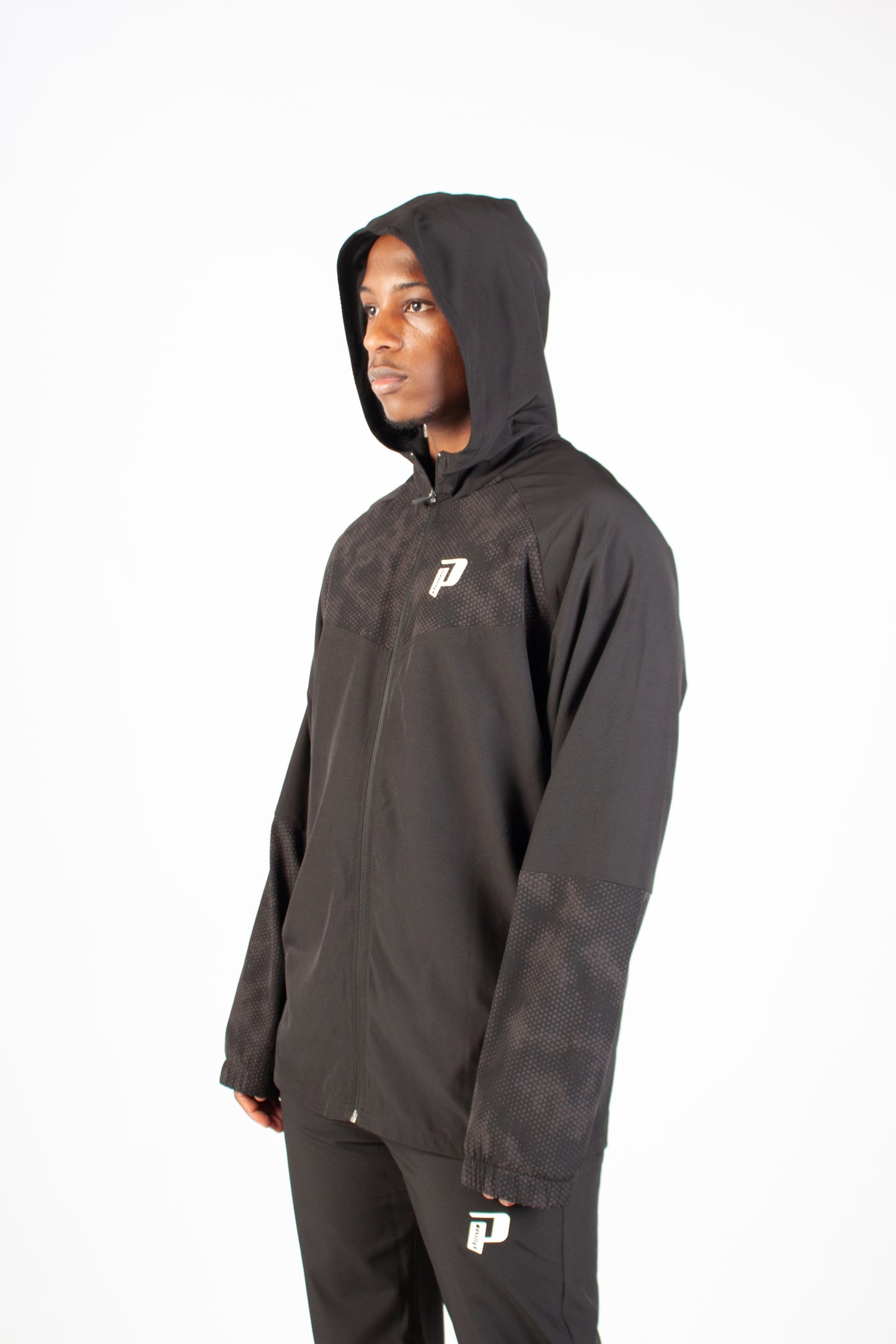 BLACK ENDLESS DOTTED WINDBREAKER